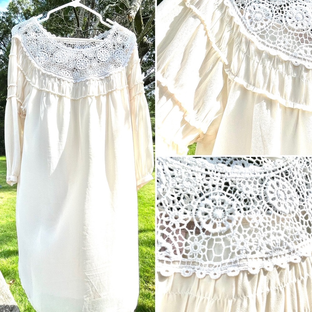 Cottagecore boho lace neckline maxi dress